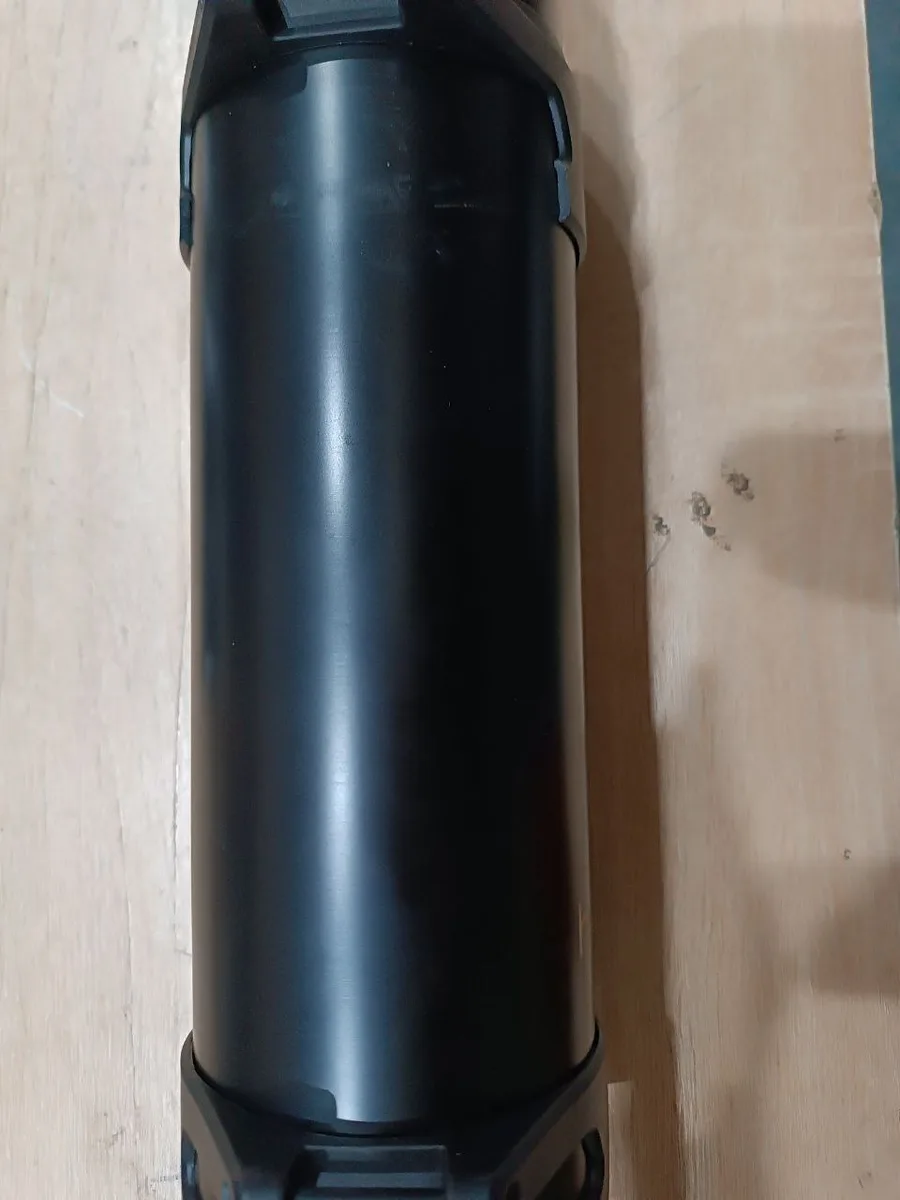 Hott 2000ml Black (L-200NGL-B)